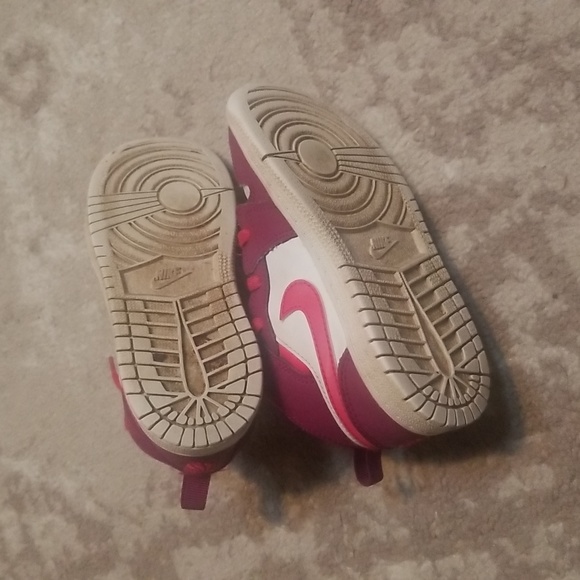 Nike sneakers - Picture 5 of 5